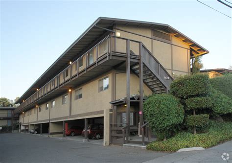 Walnut Hill Apartments - Walnut Creek, CA | Apartments.com