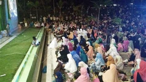 Ribuan Jemaah Padati Masjid Raya Nurul Iman Kijang Dengar Ceramah Ustad