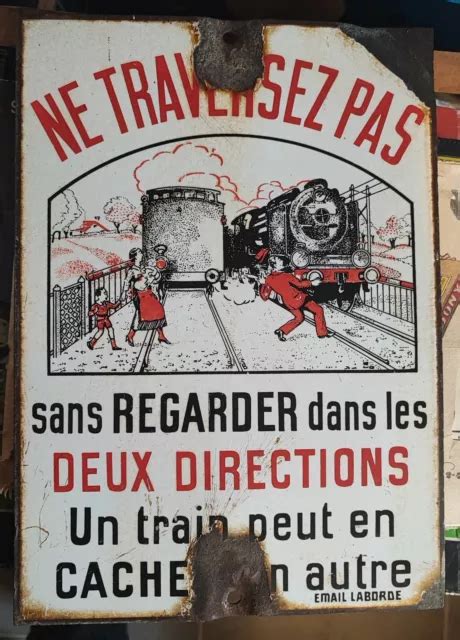 PLAQUE ÉMAILLÉE AUTHENTIQUE SNCF NE TRAVERSEZ PAS signalisation