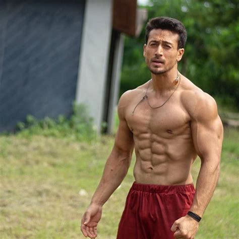 Tiger Sharoff Tigerjackieshroff Tiger Shroff Body Muscles Hot Guys