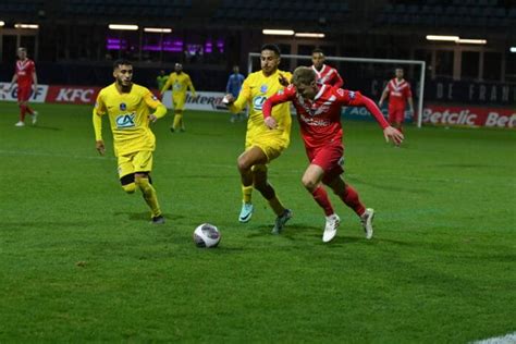 Coupe De France Saint Priest Nest Pas Passé Loin De Lexploit