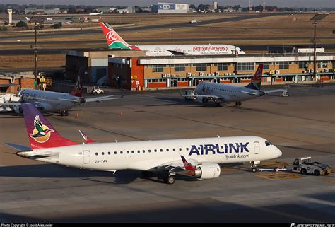 Zs Yav Airlink Embraer Erj 190ar Erj 190 100 Igw Photo By Joost