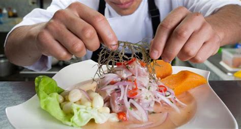 Perú es distinguido como mejor destino culinario por octavo año