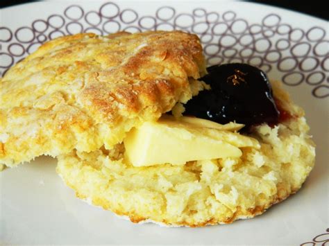 Recipe Buttermilk Tea Biscuits Baconavecbacon