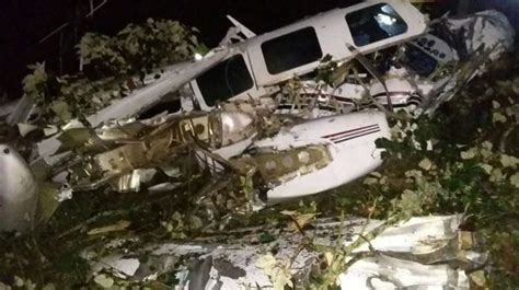 Dos Muertos Al Estrellarse En Colombia Una Avioneta Del Equipo De