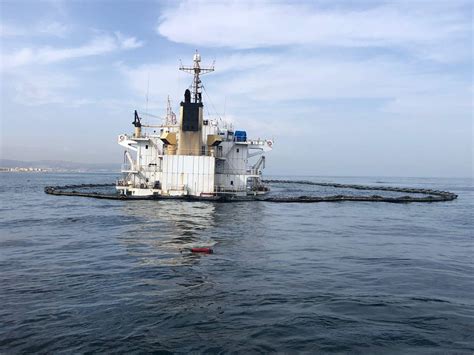 Vertidos Del Os Volvieron A Llegar A La Costa De Gibraltar Y La