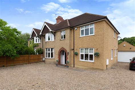 4 Bed Semi Detached House For Sale In Bridge End Bromham Bedford Mk43