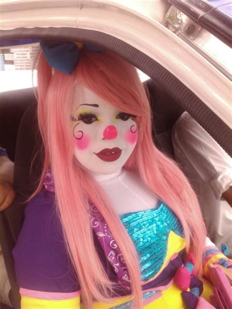 Pin By Jojo Amai On Clowns Clown Pics Halloween Clown Female Clown