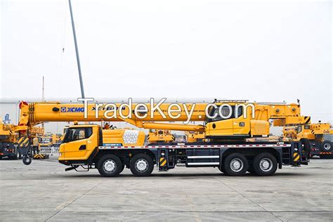 XCMG Official Hydraulic Pickup Truck Crane XCT60 M 60 Ton Truck Crane