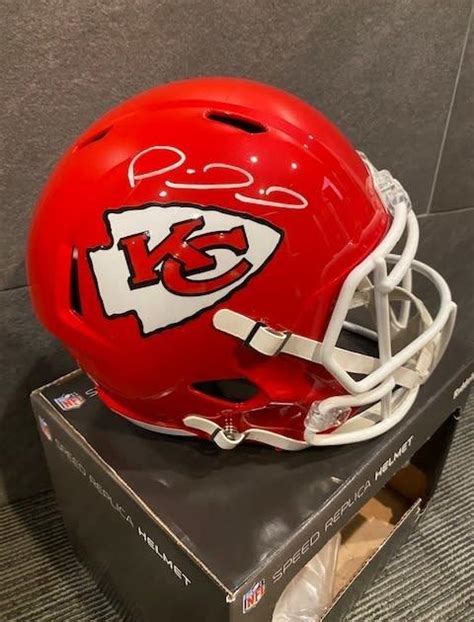 Patrick Mahomes signed helmet | federationfullhouse | Bid No ...