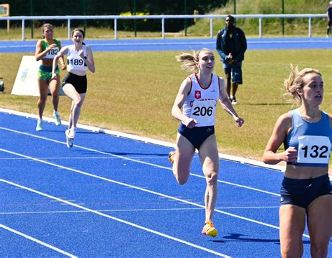 Good Grades In Ucd And Strong Participation In The Womens Mini