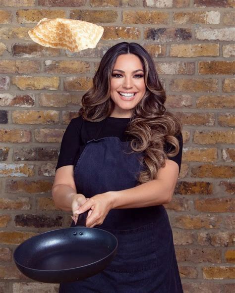 Kelly Brook On Instagram “happy Pancake Day Hope You All Have A ‘flipping’ Good Day I Love