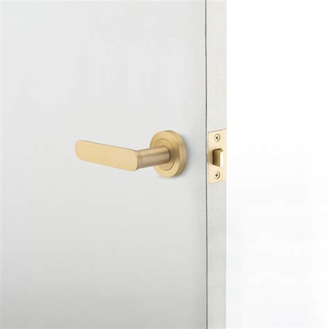 Iver Bronte Door Lever On Round Rose Passage ArchiPro AU