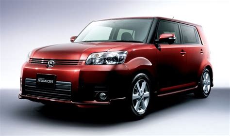 Auto Mobiles for All: Toyota Corolla Rumion, AKA Scion xB