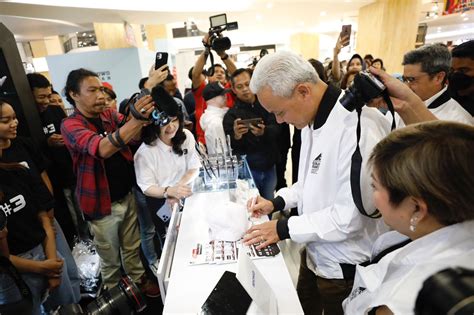 Ganjar Di Launching Merchandise Ada Tanda Tangan Ganjar Mahfud