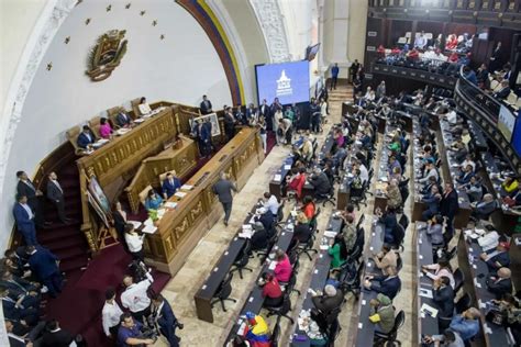 Venezuela Aprueba Ley Que Ordena A Os De Prisi N Por Promover