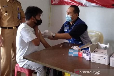 Garut Terus Genjot Vaksinasi 70 Persen Agar Bisa PPKM Level 1 ANTARA