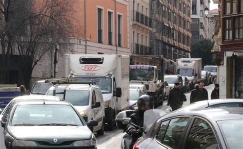 Tr Fico En Valladolid Este Lunes Permanecer Cortada La Calle Duque De