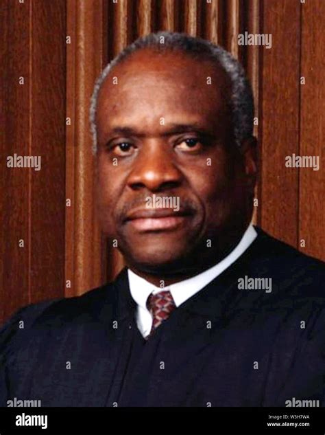 Clarence Thomas Official Scotus Portrait Crop Stock Photo Alamy