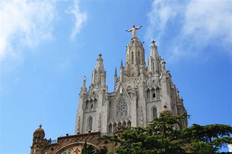 Église Du Coeur Sacré De Jésus Sur Le Bâti Tibidabo Photo stock Image