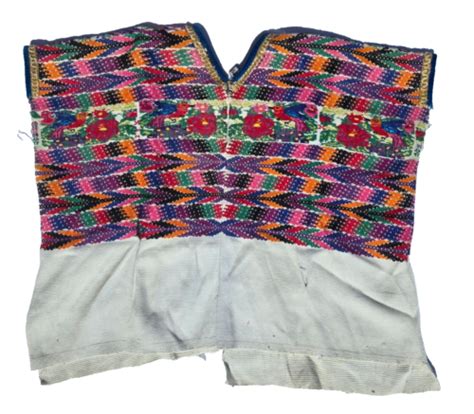 Vintage Huipil With Flowers And Geometric Patterns Guatemala 22 X