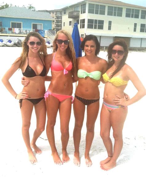 Photos De Jeunes Femmes En Bikini Photos Video Sexe Et Porno Sur Sexe