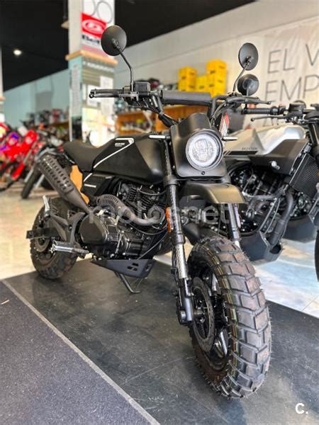 Trail BRIXTON Crossfire 125 XS 2023 2 649 En Sta C Tenerife