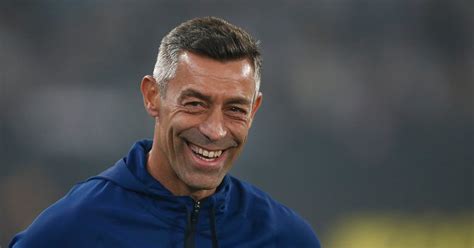 Brasileirão 2023 Quem é Pedro Caixinha o técnico português que lidera