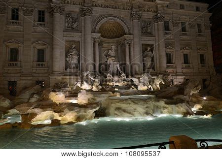 Trevi Fountain Night Image & Photo (Free Trial) | Bigstock