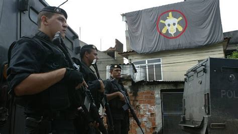 Operação No Complexo Do Alemão