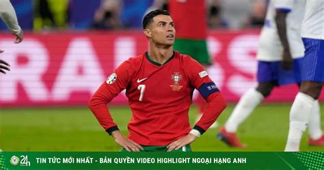 Tranh Cãi Ronaldo Nên Từ Giã Đt Bồ Đào Nha Sau Euro Cr7 Cản Bước Thế