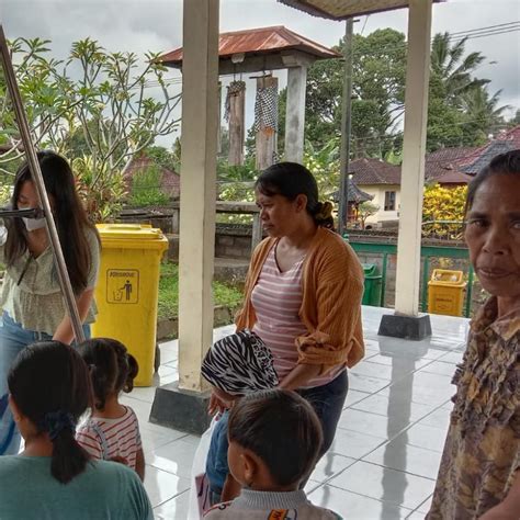 Posyandu Teratai Banjar Dinas Bangkiangsidem Bulan April Desa