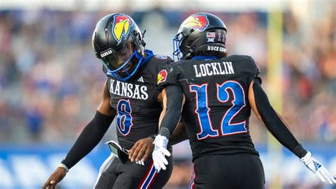 Grading Kansas football on its 34-23 win against Illinois at home