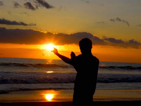 Atardecer en la playa - Imagui