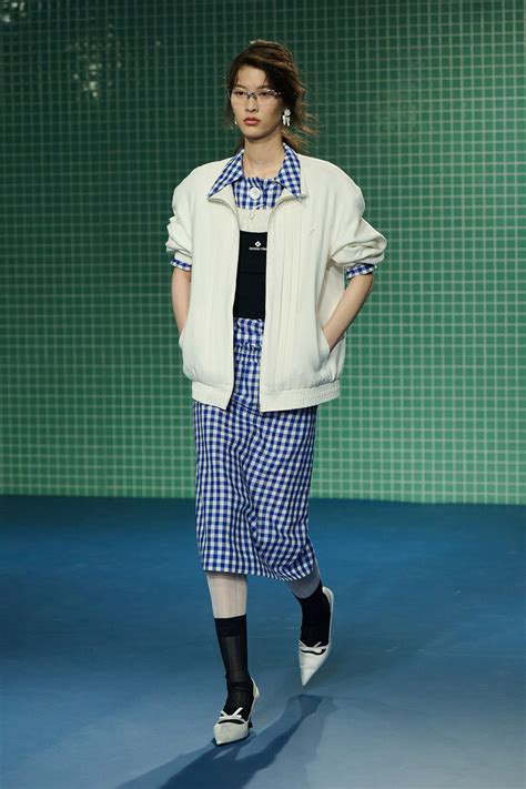 Shushu Tong Shanghai Spring Https Vogue Fashion Shows