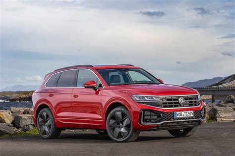 Volkswagen Touareg III FL 3 0 V6 TDI 231 KM 2023 SUV Skrzynia Automat