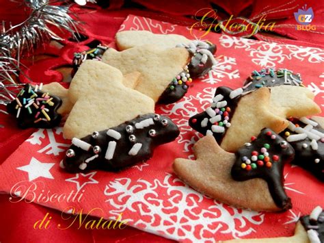 Biscotti Di Natale Glassati Al Cioccolato Ricetta Dolci