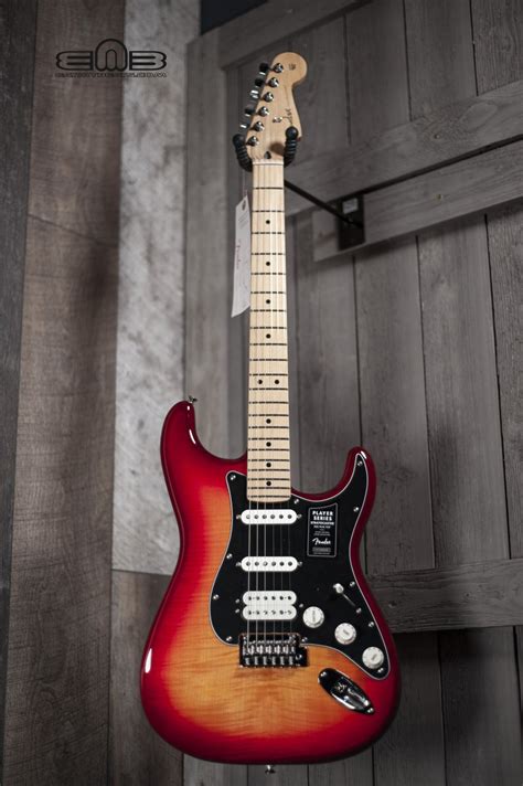 Fender Player Stratocaster HSS Plus Top Maple Fingerboard Aged Cherry