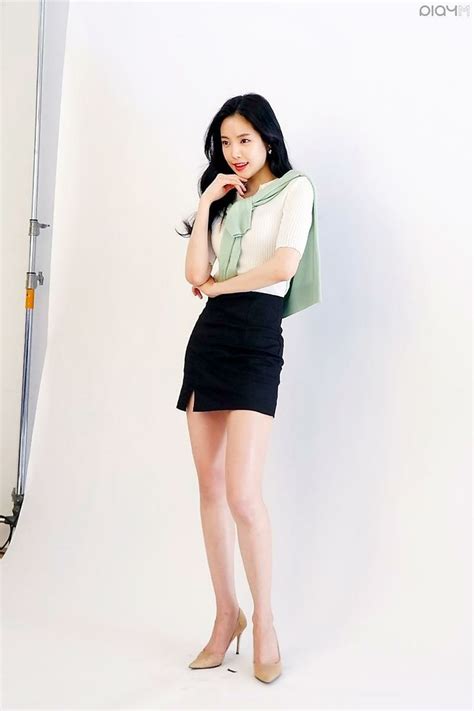 Naeun Apink Apinknaeun Sonnaeun Fashion Apink Naeun Mini Skirts