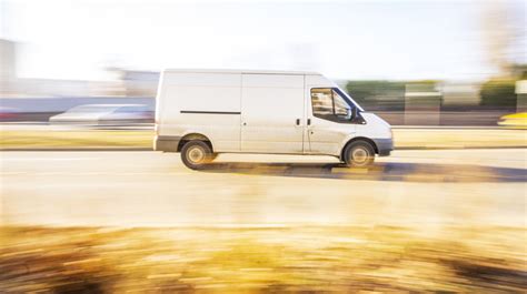 Long Distance Van Driver What Is It And How To Become One Ziprecruiter