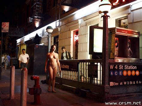 Nude In New York