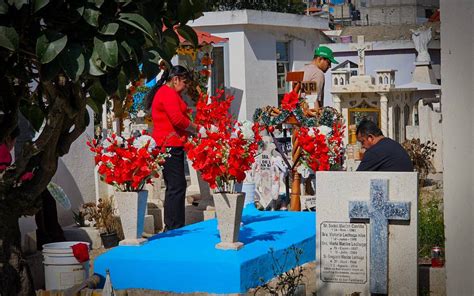 Familiares Despiden El A O En El Pante N El Sol De Hidalgo Noticias