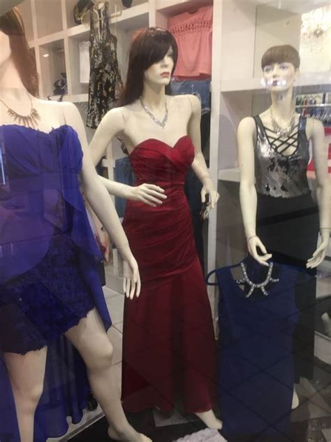 Venta Vestidos De Fiesta Apumanque En Stock