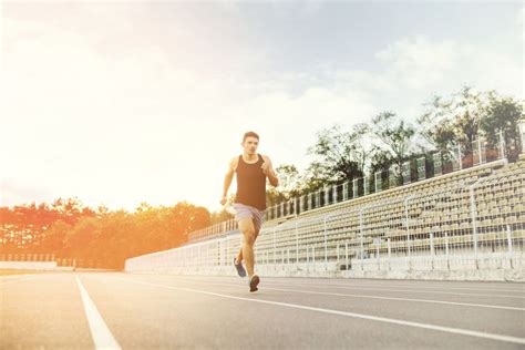 Speedwork 101 Running Fast Is For Everyone Canadian Running Magazine