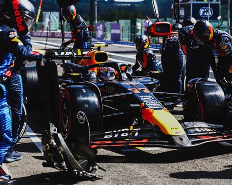 Checo P Rez Se Queda En Red Bull Horner Acab Con Los Rumores