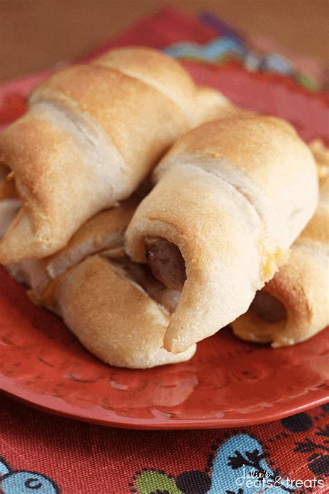 Cheesy Sausage Pigs In A Blanket Julies Eats And Treats