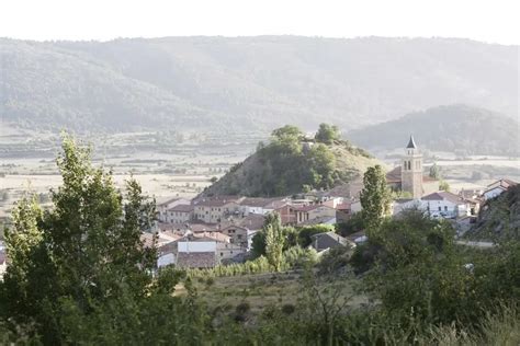 Fotos De Fr As De Albarrac N Y El Nacimiento Del R O M S Largo De La