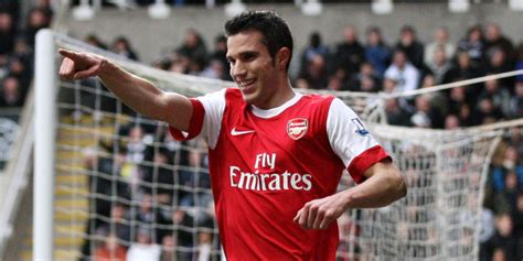 22 Greatest Arsenal Players Ever (Ranked)