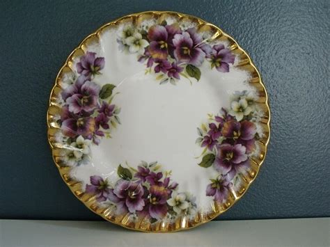 Fine English Bone China Plate Staffordshire Collection Purple