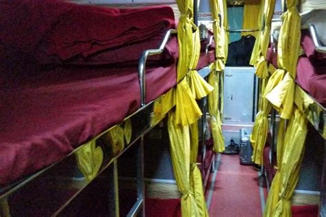 Overnight sleeper bus in India 🚌 NO it's not that bad 🚌 PHOTOS 🚌 ...